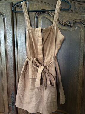 Linen one piece romper size small